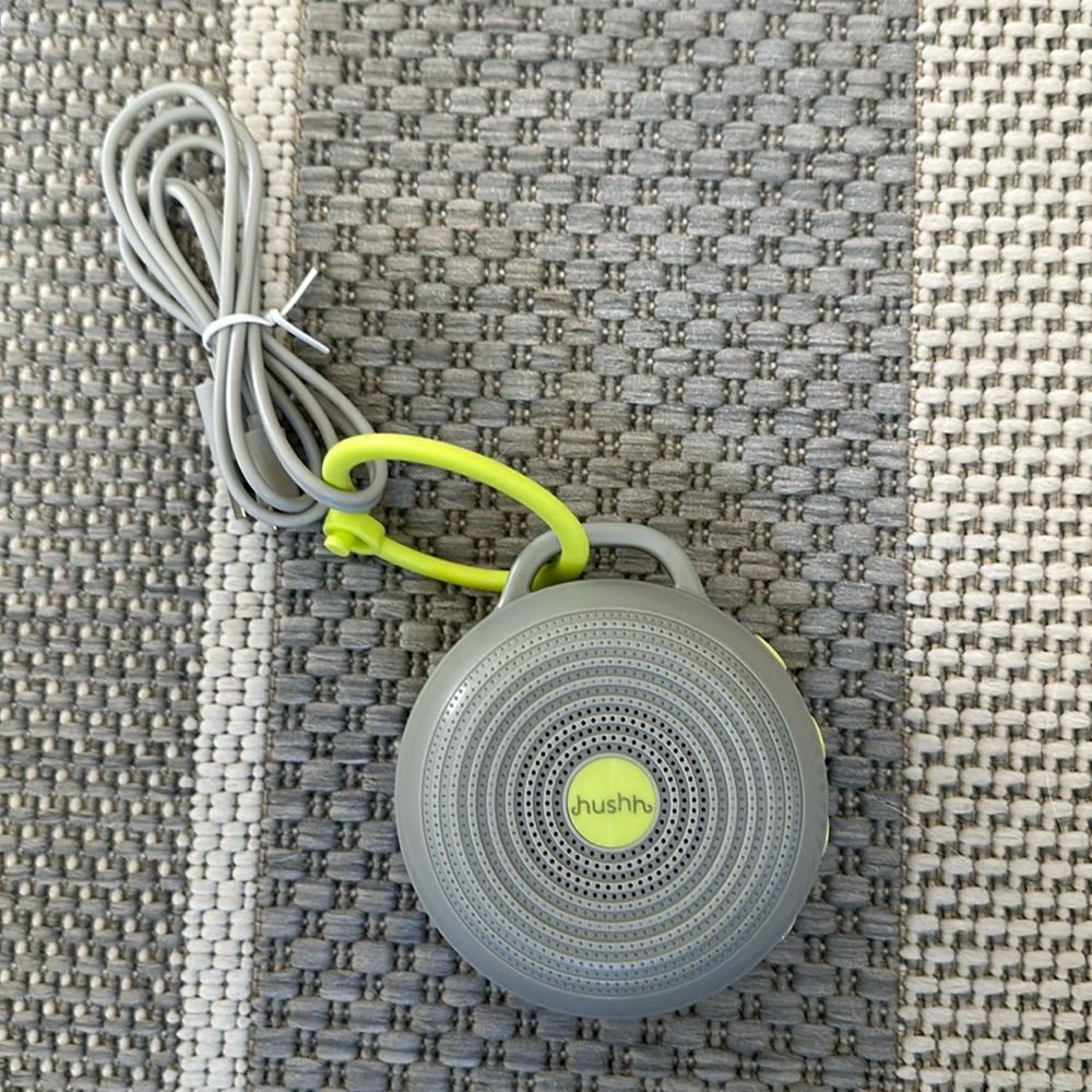 Yoga sleep Hushh compact baby sound machine